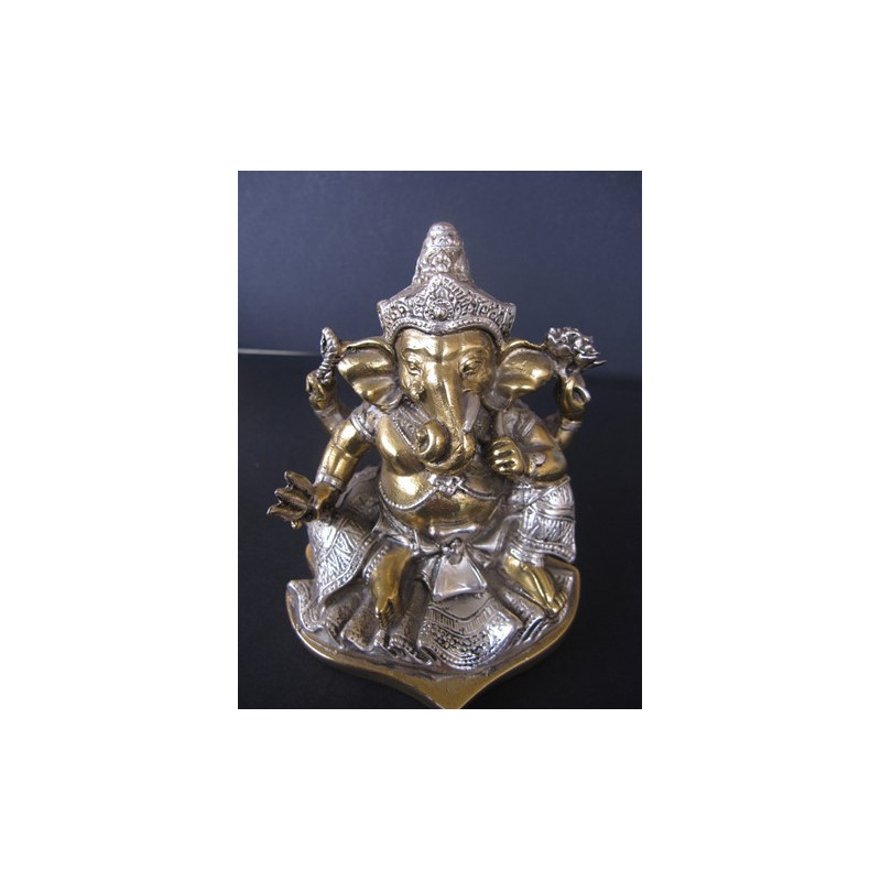 Statue dieu Ganesh avec lotus et trident patiné or et argent, 12 cm