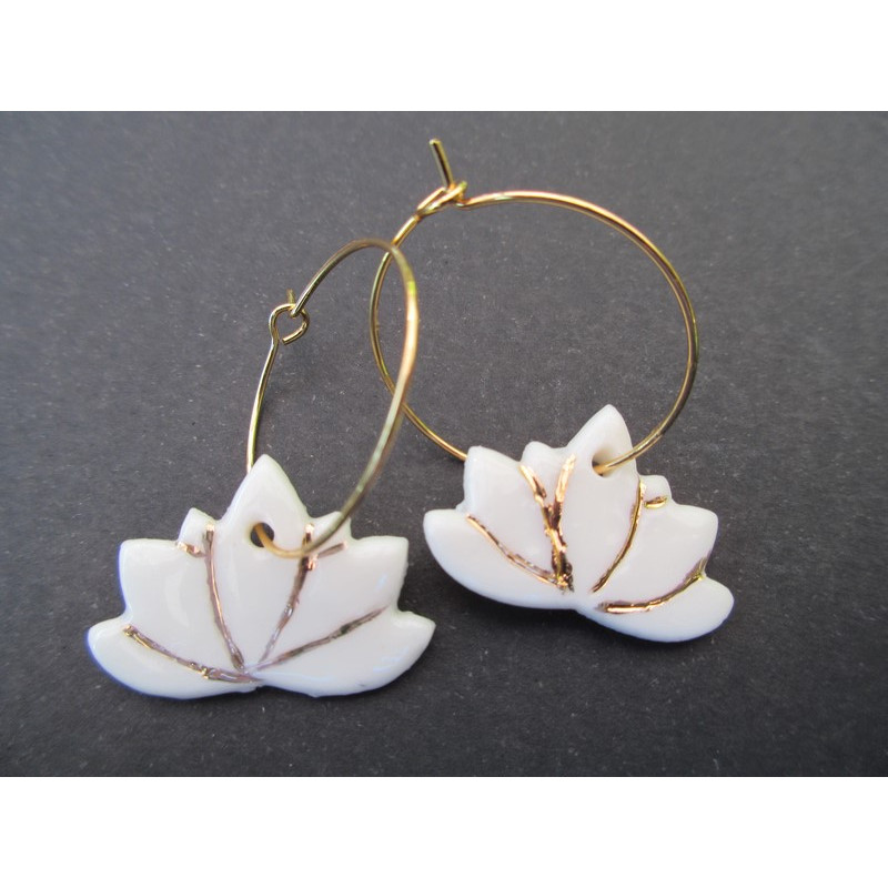 boucles d'oreilles fleur de lotus en porcelaine